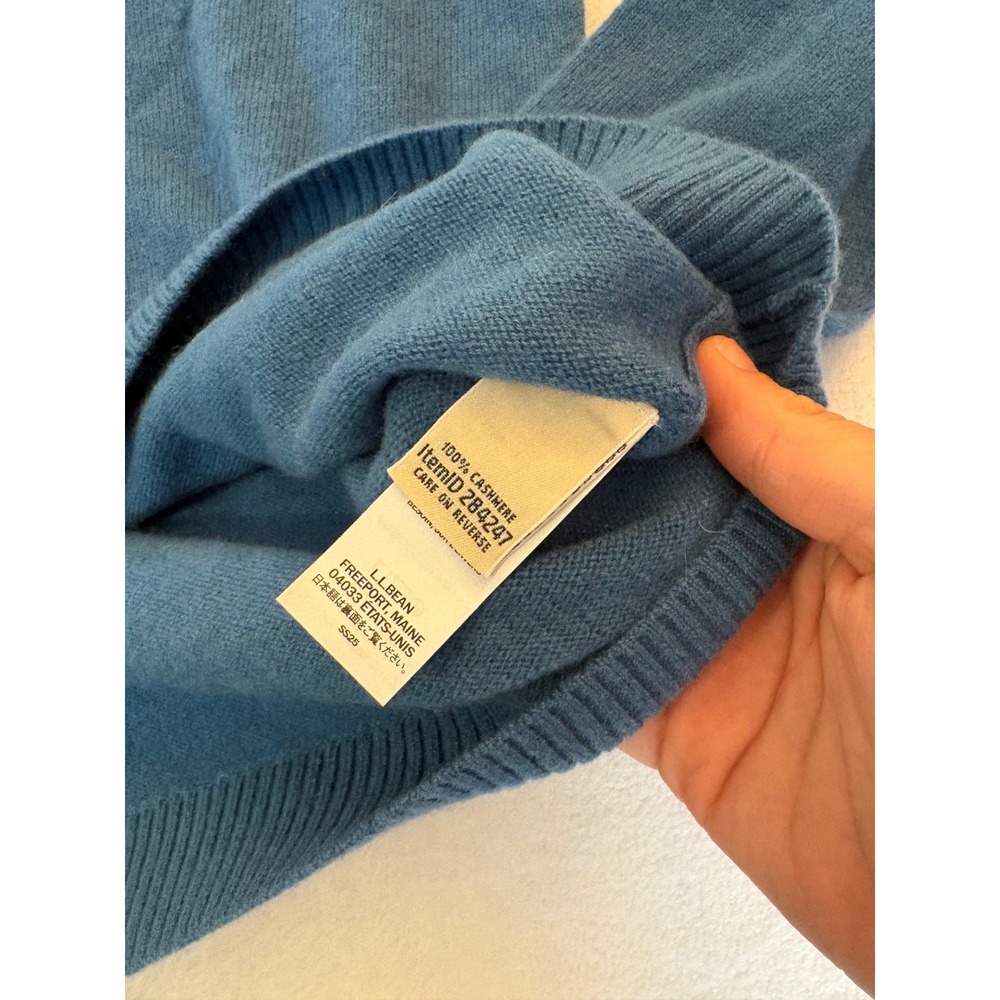LL Bean Classic Cashmere Crewneck Sweater Blue Water XL Petite 284247 NWT - Picture 6 of 6